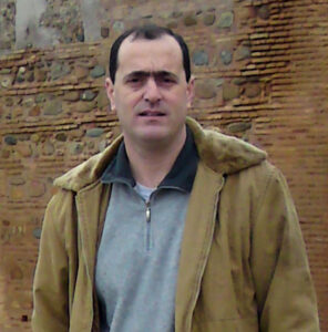 طارق شمّا