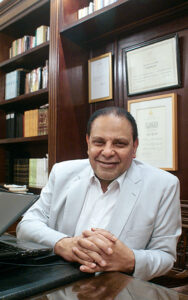 علاء ألسواني